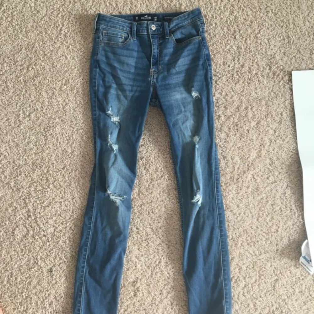 Hollister jeans